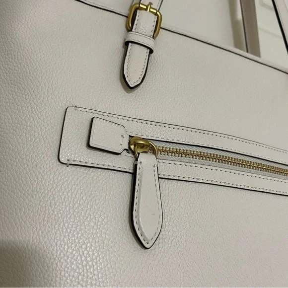 $325 NEW! COACH Luxe Pebbled Leather Medium Taylor Tote in Chalk